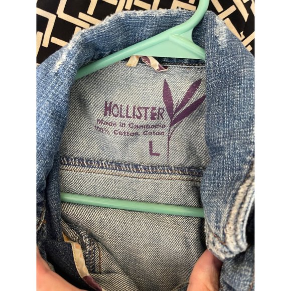 Hollister Jean Jacket Distressed Destroyed Women Size L - Picture 9 of 9